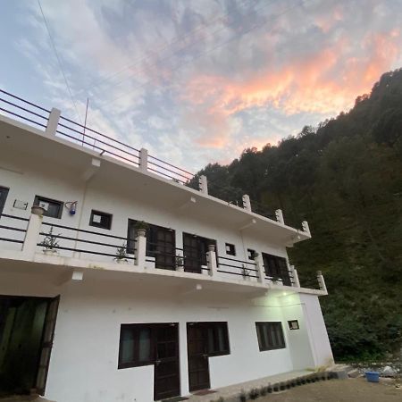 Chirag Homestay Kainchi Нейнитал Екстериор снимка