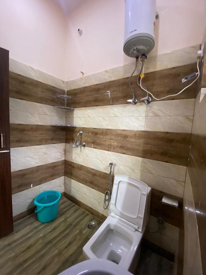 Chirag Homestay Kainchi Нейнитал Екстериор снимка