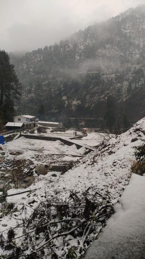 Chirag Homestay Kainchi Нейнитал Екстериор снимка