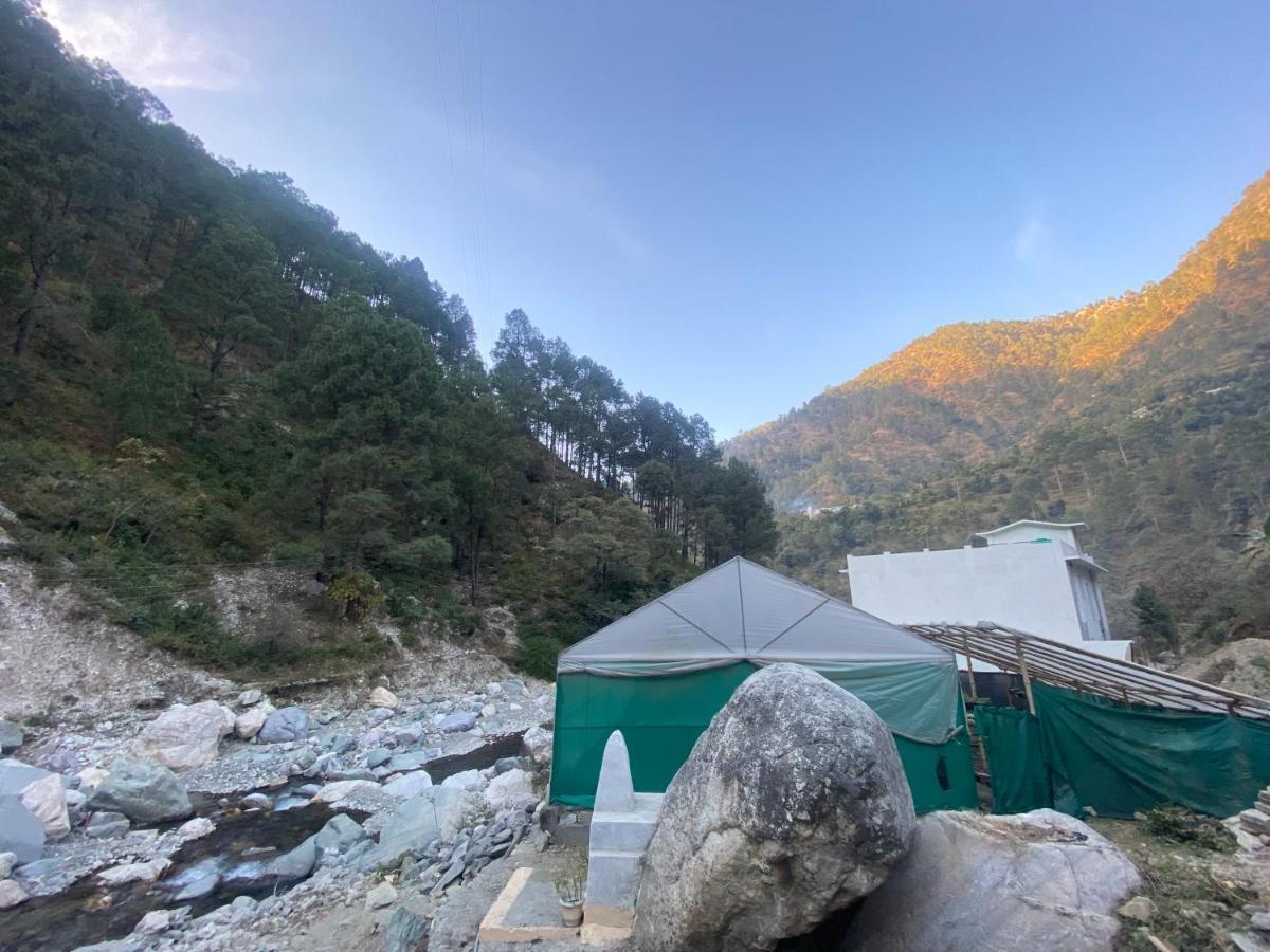 Chirag Homestay Kainchi Нейнитал Екстериор снимка